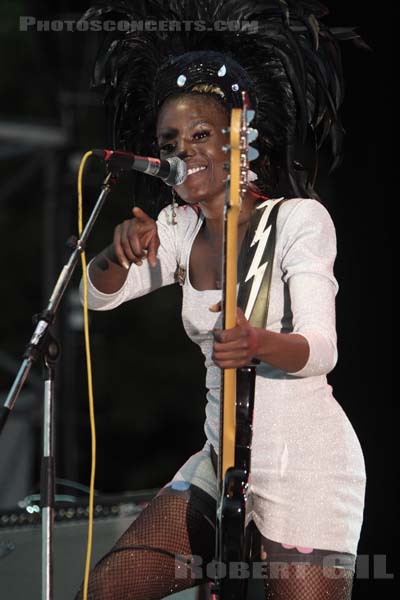 NOISETTES - 2007-08-24 - SAINT CLOUD - Domaine National - Scene de l'Industrie - 